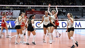 VakıfBank ligde kazanmaya devam ediyor